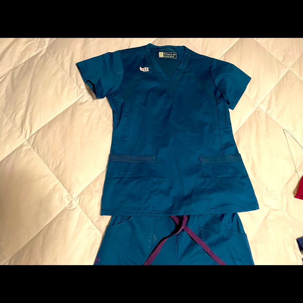 New Scrub Set
